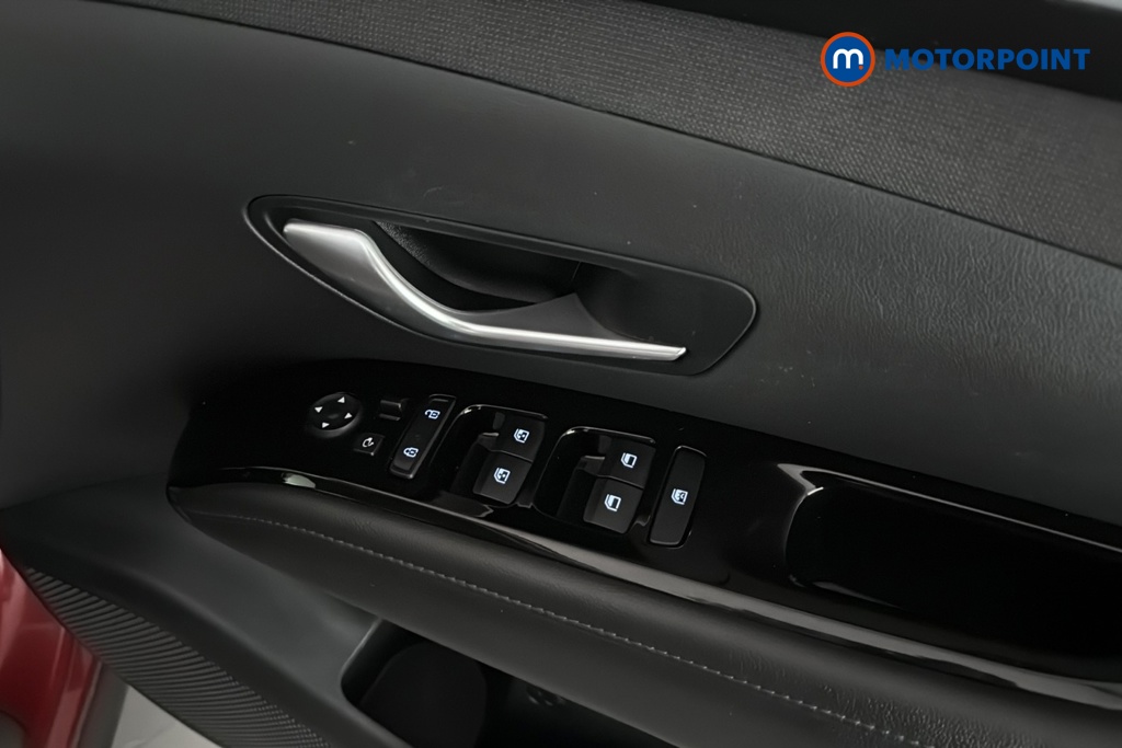 Hyundai Tucson Se Connect Manual Petrol SUV - Stock Number (1685770) - 19th supplementary image