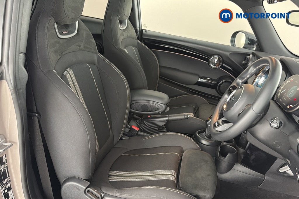 Mini Hatchback Cooper Sport Automatic Petrol Hatchback - Stock Number (1685800) - 22nd supplementary image