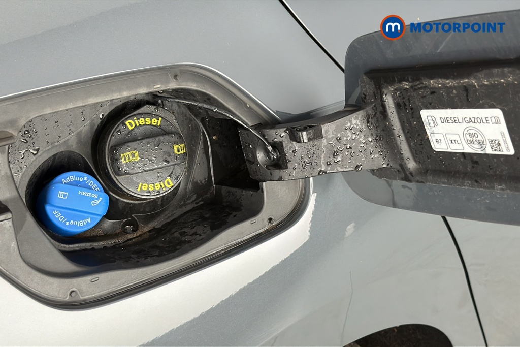 Volkswagen Golf Life Automatic Diesel Hatchback - Stock Number (1685851) - 41st supplementary image