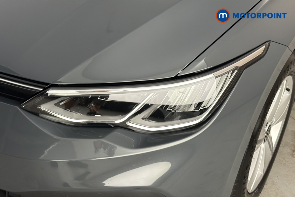 Volkswagen Golf Life Automatic Diesel Hatchback - Stock Number (1685851) - 42nd supplementary image