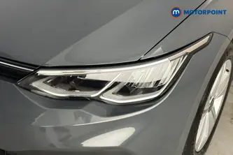 Volkswagen Golf Life Automatic Diesel Hatchback - Stock Number (1685851) - 42nd supplementary image