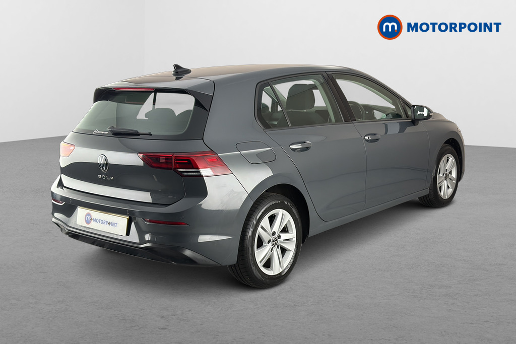 Volkswagen Golf Life Automatic Diesel Hatchback - Stock Number (1685851) - Passenger side rear corner