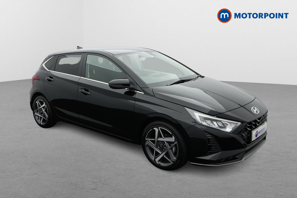 Hyundai I20 Tech Line Automatic Petrol Hatchback - Stock Number (1686033) - Drivers side front corner