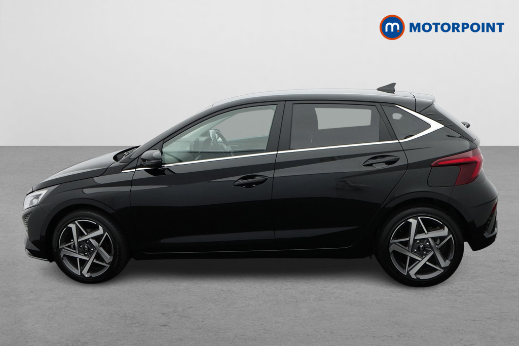 Hyundai I20 Tech Line Automatic Petrol Hatchback - Stock Number (1686033) - Passenger side