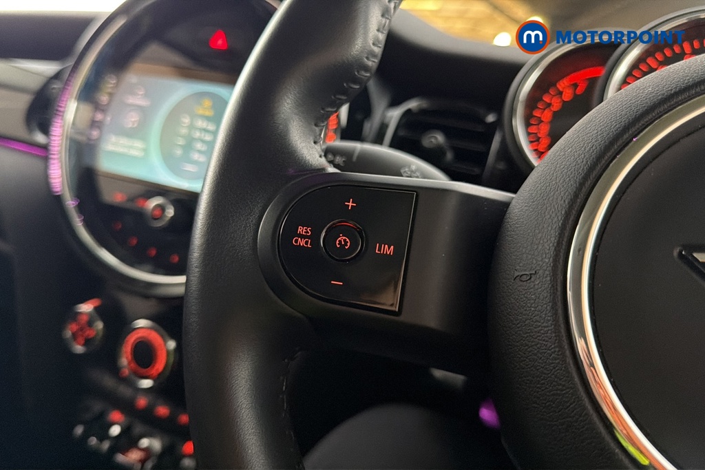 Mini Hatchback Cooper Classic Manual Petrol Hatchback - Stock Number (1686337) - 4th supplementary image