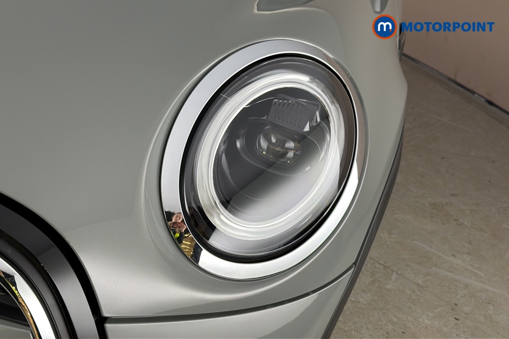 Mini Hatchback Cooper Classic Manual Petrol Hatchback - Stock Number (1686337) - 42nd supplementary image