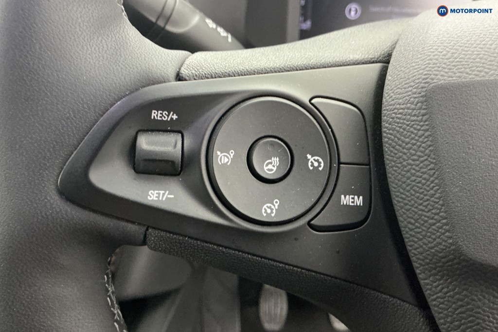 Vauxhall Corsa YES Manual Petrol Hatchback - Stock Number (1639872) - 17th supplementary image
