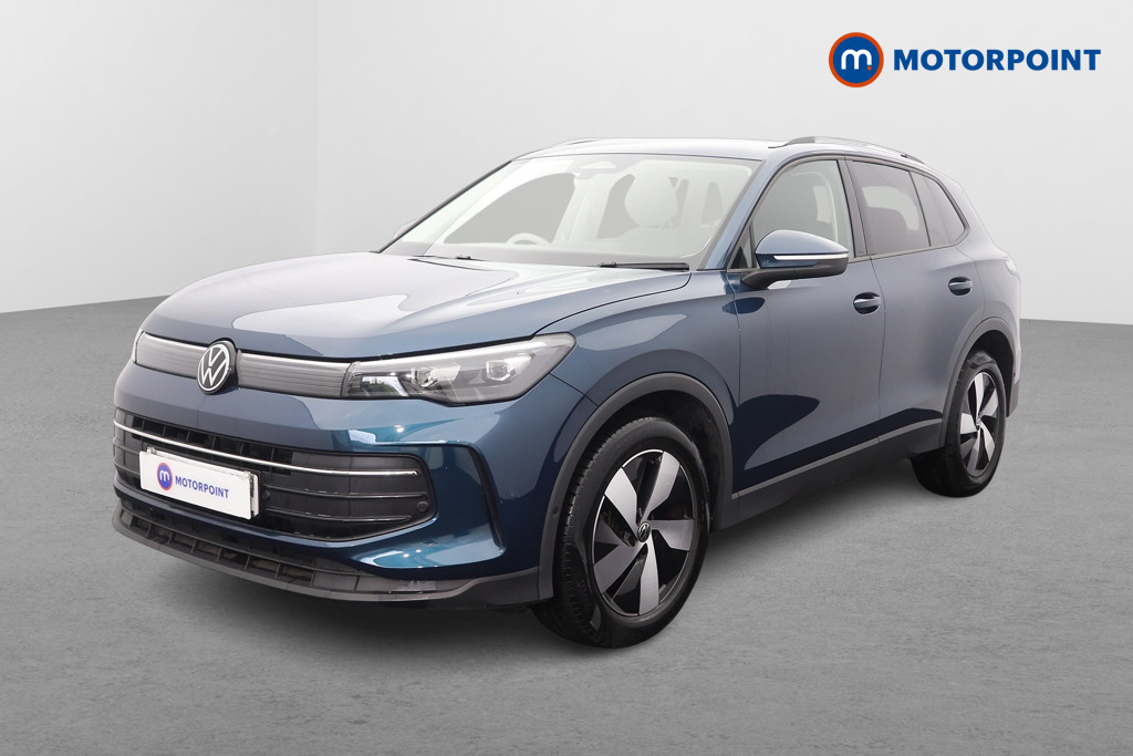 Volkswagen Tiguan Match Automatic Petrol SUV - Stock Number (1670144) - Passenger side front corner