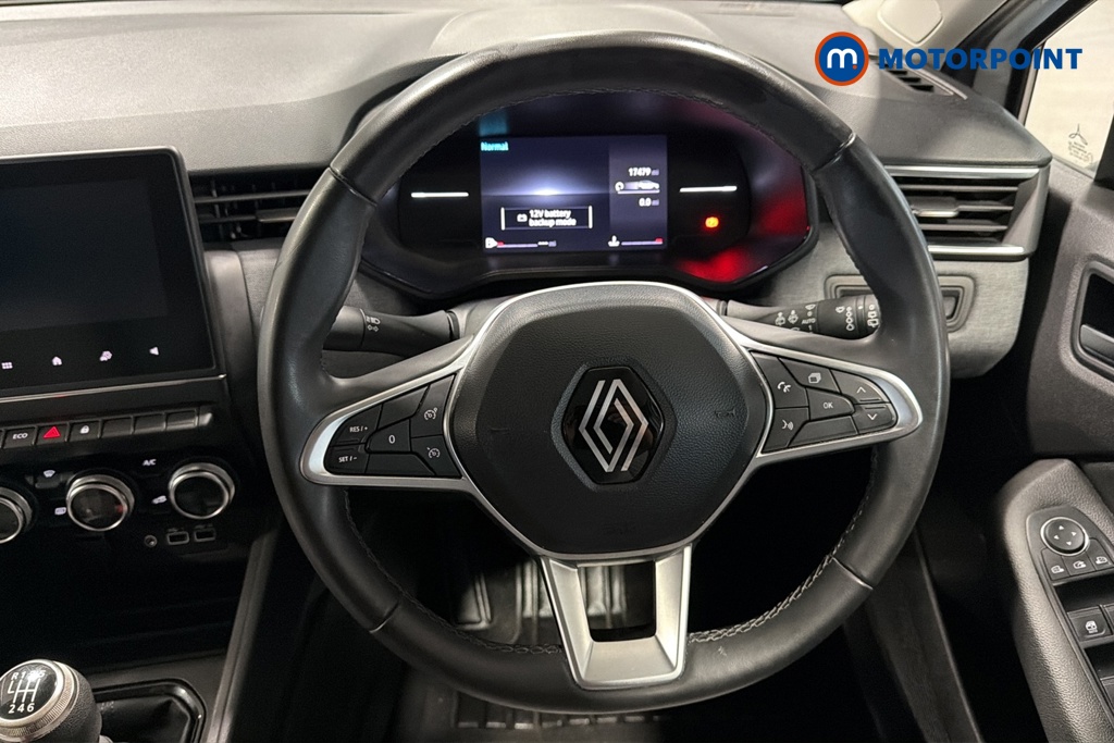Renault Clio Evolution Manual Petrol Hatchback - Stock Number (1670186) - 2nd supplementary image