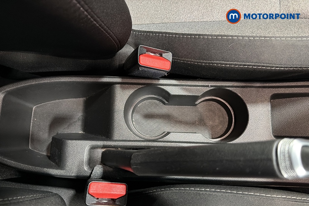 Renault Clio Evolution Manual Petrol Hatchback - Stock Number (1670186) - 16th supplementary image