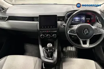 Renault Clio Evolution Manual Petrol Hatchback - Stock Number (1670186) - 1st supplementary image