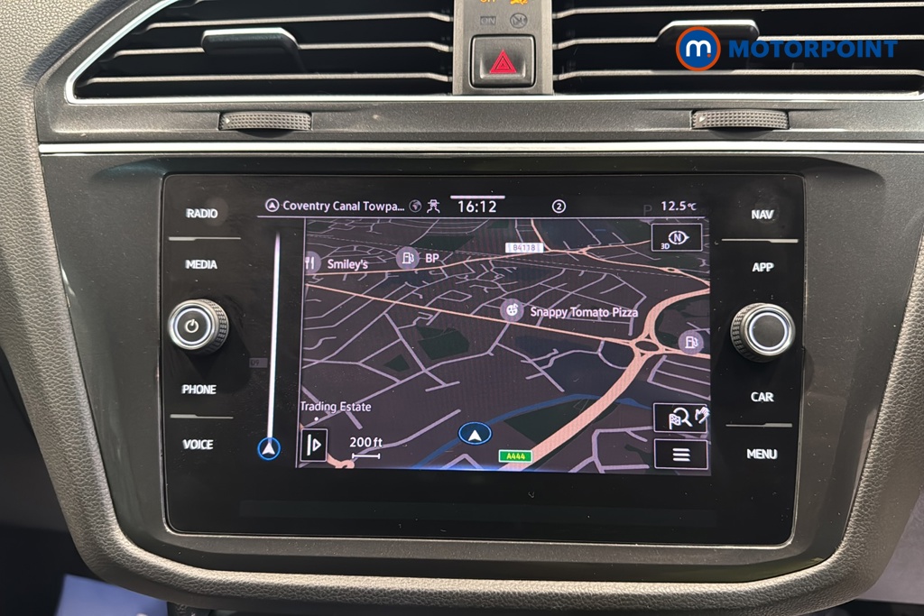 Volkswagen Tiguan Life Manual Petrol SUV - Stock Number (1672096) - 9th supplementary image