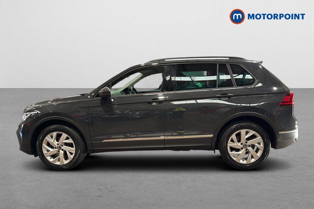 Volkswagen Tiguan Life Manual Petrol SUV - Stock Number (1672096) - Drivers side