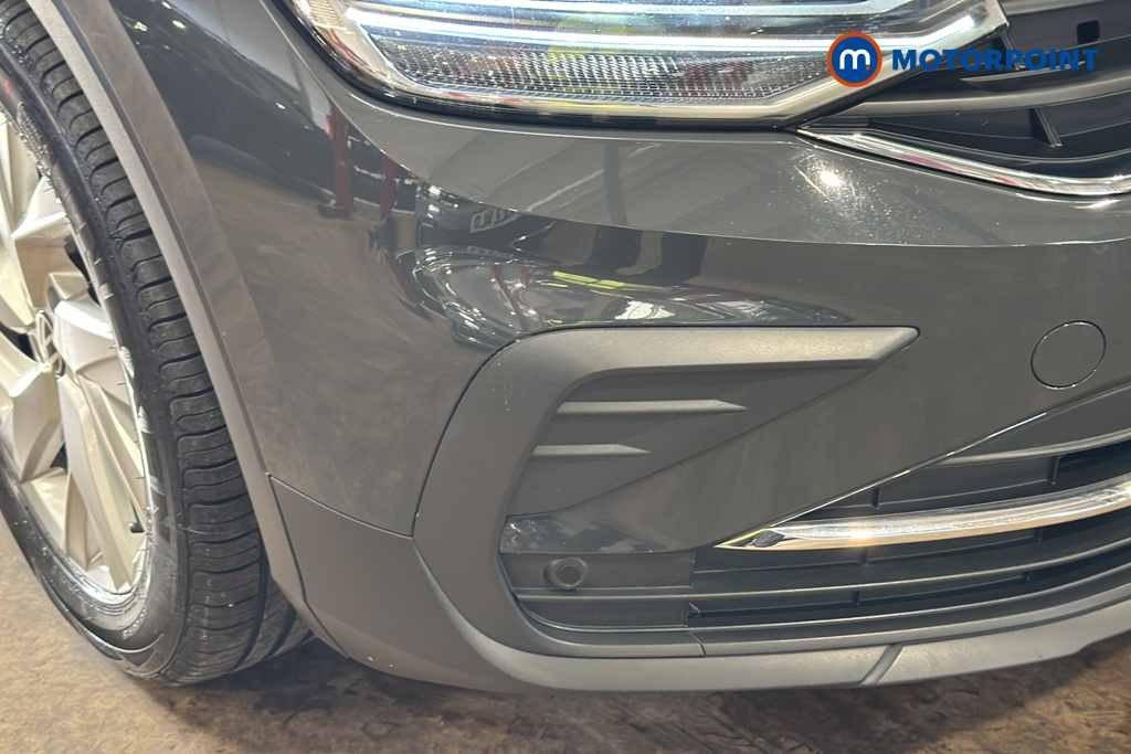 Volkswagen Tiguan Life Manual Petrol SUV - Stock Number (1672096) - 38th supplementary image