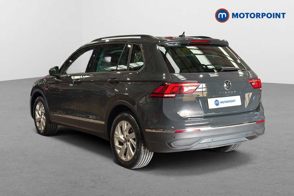 Volkswagen Tiguan Life Manual Petrol SUV - Stock Number (1672096) - Drivers side rear corner