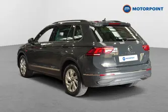 Volkswagen Tiguan Life Manual Petrol SUV - Stock Number (1672096) - Drivers side rear corner
