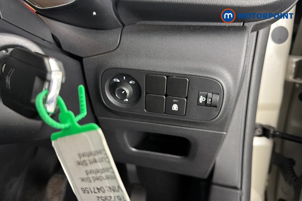 Citroen C3 Plus Manual Petrol Hatchback - Stock Number (1672952) - 11th supplementary image