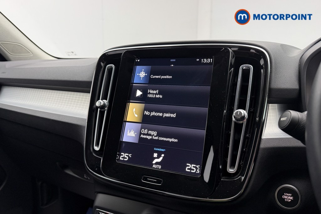 Volvo Xc40 Momentum Manual Petrol SUV - Stock Number (1674497) - 11th supplementary image