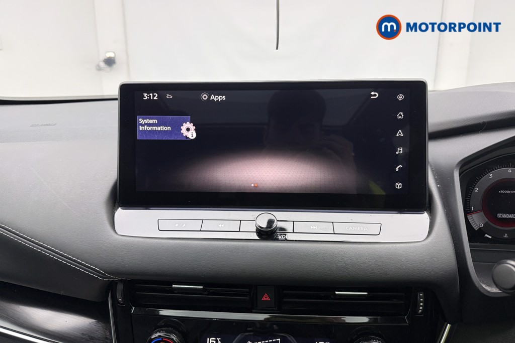 Nissan Qashqai N-Connecta Manual Petrol SUV - Stock Number (1675948) - 10th supplementary image