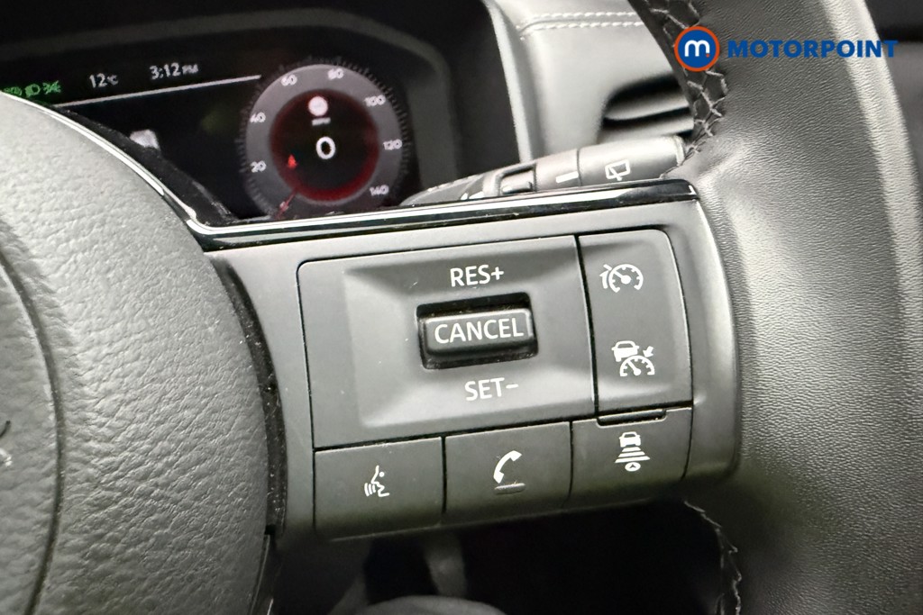 Nissan Qashqai N-Connecta Manual Petrol SUV - Stock Number (1675948) - 16th supplementary image