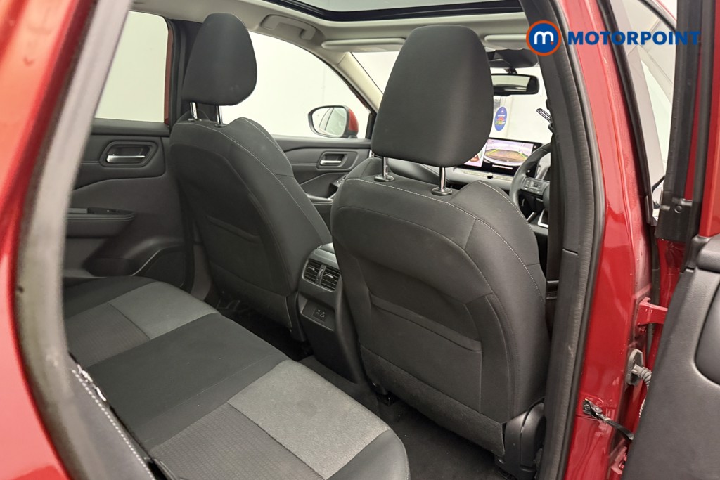 Nissan Qashqai N-Connecta Manual Petrol SUV - Stock Number (1675948) - 26th supplementary image