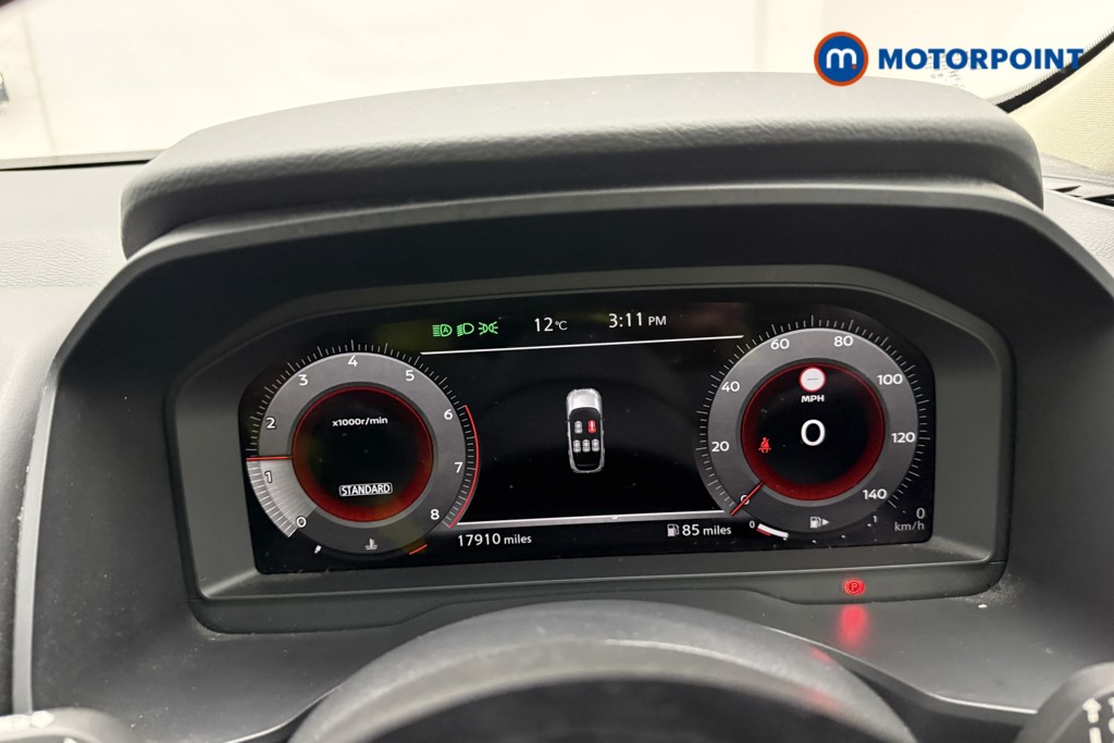 Nissan Qashqai N-Connecta Manual Petrol SUV - Stock Number (1675948) - 1st supplementary image