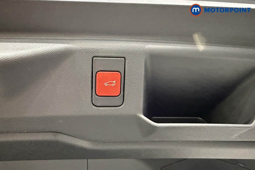 Peugeot 5008 GT Automatic Petrol SUV - Stock Number (1676501) - 21st supplementary image