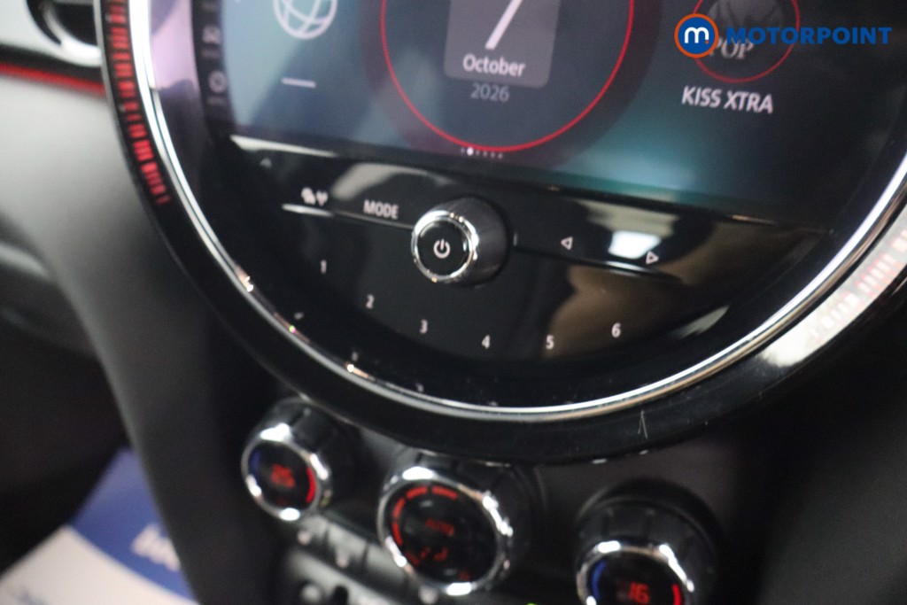 Mini Hatchback Cooper S Level 2 Automatic Electric Hatchback - Stock Number (1677348) - 8th supplementary image