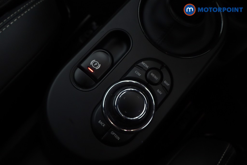 Mini Hatchback Cooper S Level 2 Automatic Electric Hatchback - Stock Number (1677348) - 13th supplementary image