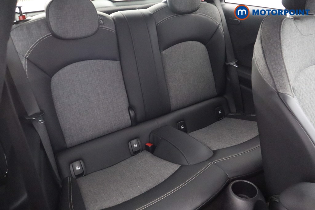 Mini Hatchback Cooper S Level 2 Automatic Electric Hatchback - Stock Number (1677348) - 30th supplementary image