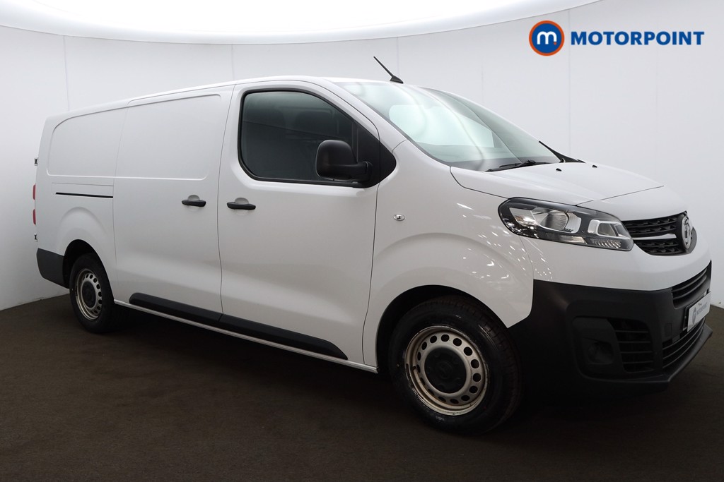 Vauxhall Vivaro Prime Manual Diesel Panel Van - Stock Number (1677816) - Drivers side front corner
