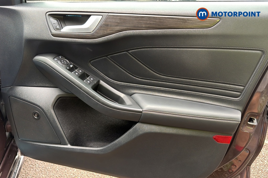 Ford Focus Vignale 1.0 Ecoboost 125 5Dr Manual Petrol Hatchback - Stock Number (1677941) - 18th supplementary image