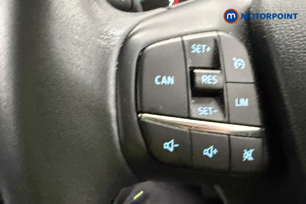 Ford Focus Titanium Manual Petrol Hatchback - Stock Number (1678494) - 12th supplementary image