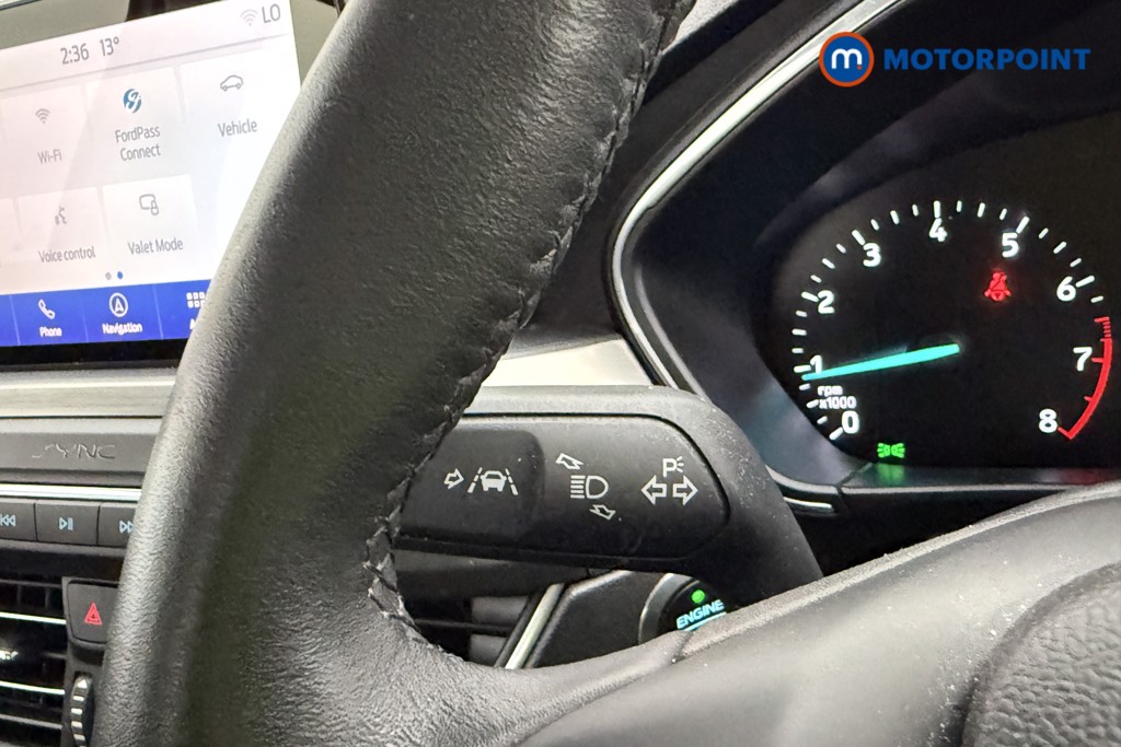 Ford Focus Titanium Manual Petrol Hatchback - Stock Number (1678494) - 14th supplementary image