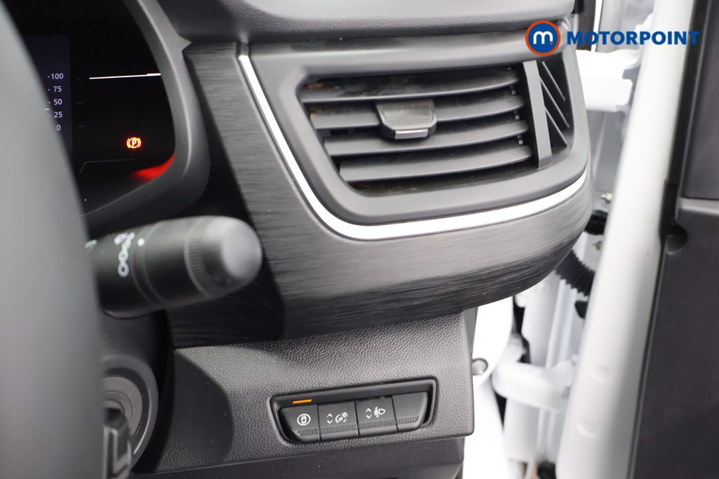 Renault Trafic Extra Sport Manual Diesel Panel Van - Stock Number (1679131) - 7th supplementary image