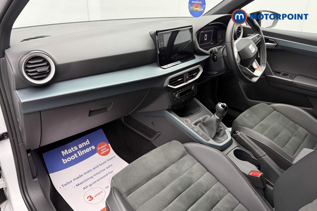 Seat Arona Xperience Lux Manual Petrol SUV - Stock Number (1680736) - 4th supplementary image