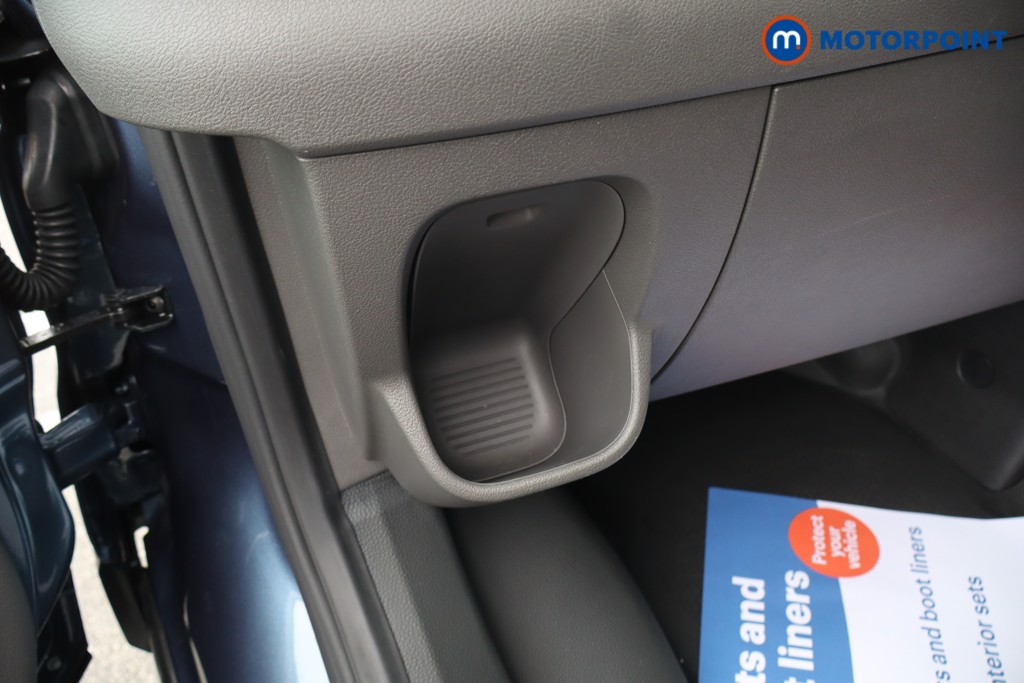 Ford Transit Limited Automatic Diesel Medium Roof Van - Stock Number (1680984) - 33rd supplementary image