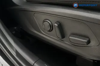 Hyundai Tucson Ultimate Manual Petrol SUV - Stock Number (1681219) - 23rd supplementary image