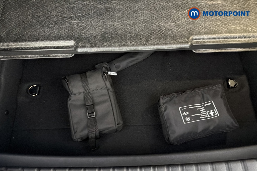 BMW 1 Series M Sport Manual Petrol Hatchback - Stock Number (1681460) - 33rd supplementary image