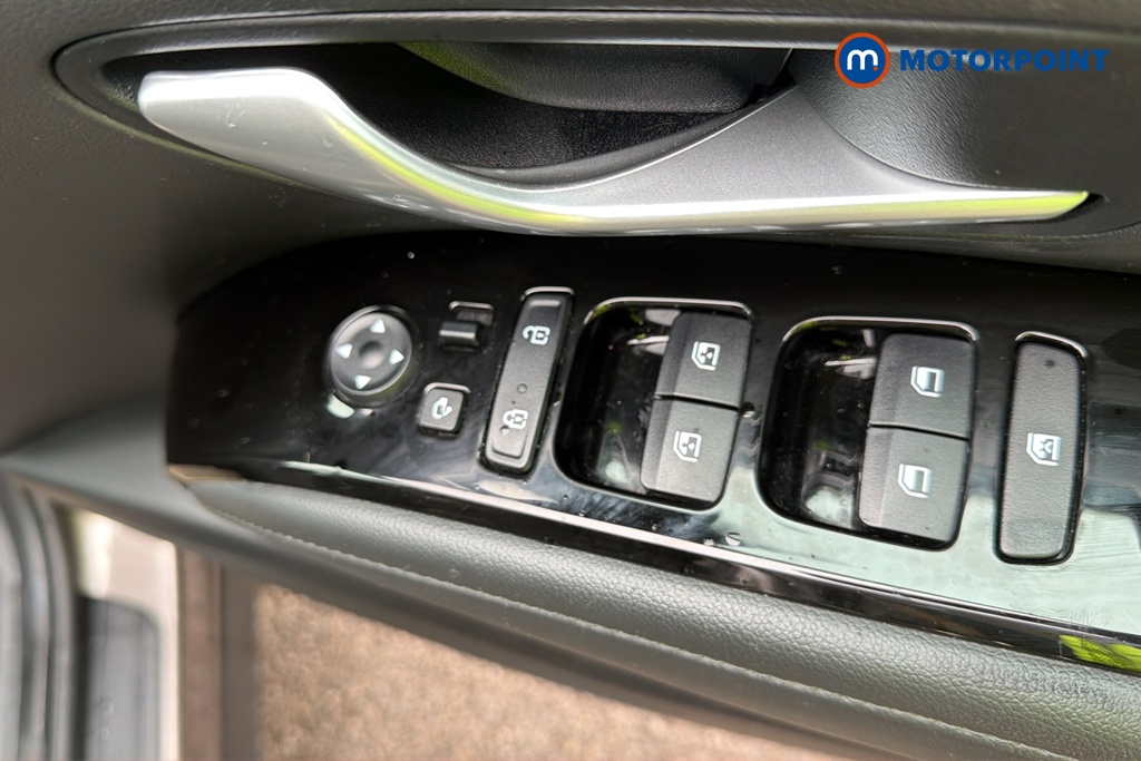 Hyundai Tucson Se Connect Manual Petrol SUV - Stock Number (1681492) - 19th supplementary image