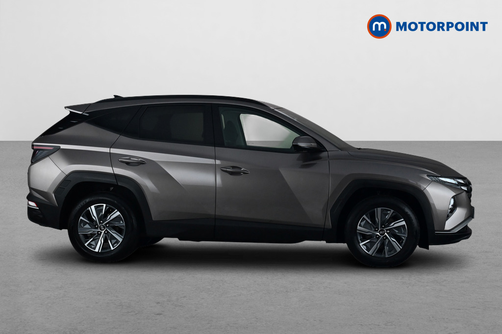 Hyundai Tucson Se Connect Manual Petrol SUV - Stock Number (1681492) - Passenger side