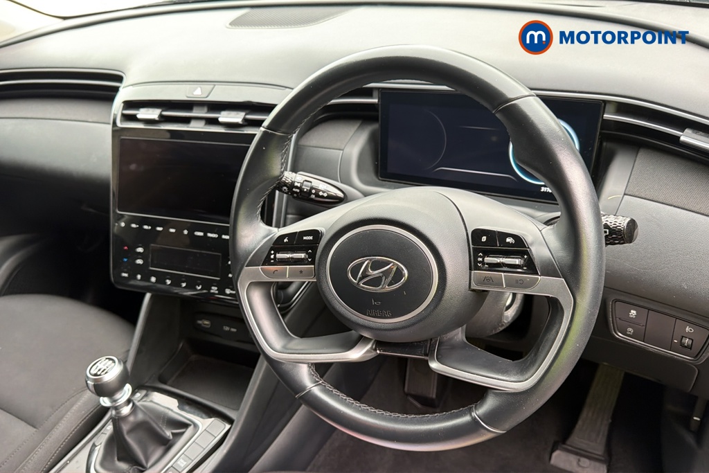 Hyundai Tucson Se Connect Manual Petrol SUV - Stock Number (1681492) - 1st supplementary image