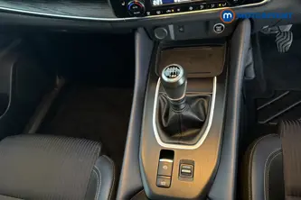 Nissan Qashqai Tekna Manual Petrol SUV - Stock Number (1681542) - 15th supplementary image