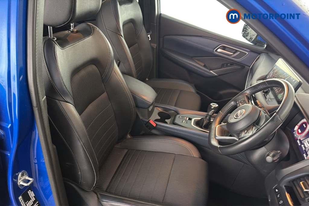 Nissan Qashqai Tekna Manual Petrol SUV - Stock Number (1681542) - 22nd supplementary image