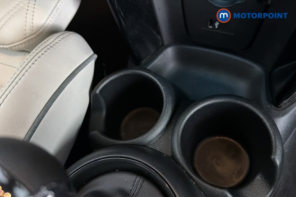 Mini Convertible Cooper Exclusive Automatic Petrol Convertible - Stock Number (1682112) - 16th supplementary image