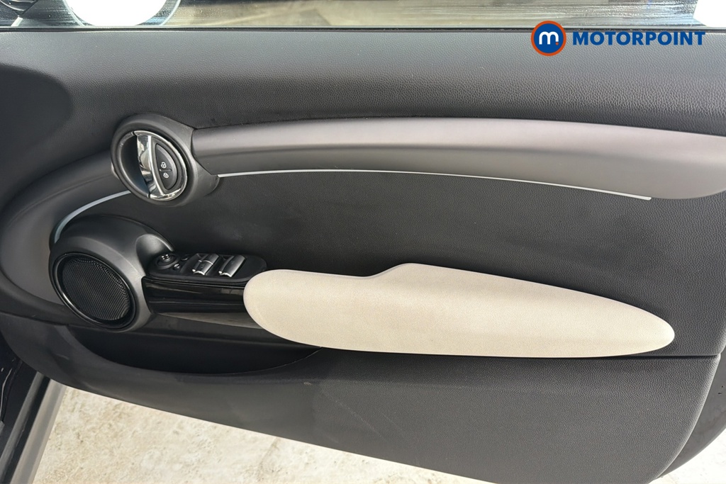 Mini Convertible Cooper Exclusive Automatic Petrol Convertible - Stock Number (1682112) - 18th supplementary image