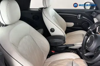 Mini Convertible Cooper Exclusive Automatic Petrol Convertible - Stock Number (1682112) - 22nd supplementary image