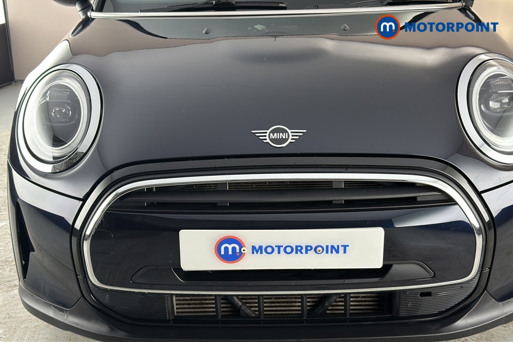 Mini Convertible Cooper Exclusive Automatic Petrol Convertible - Stock Number (1682112) - 43rd supplementary image