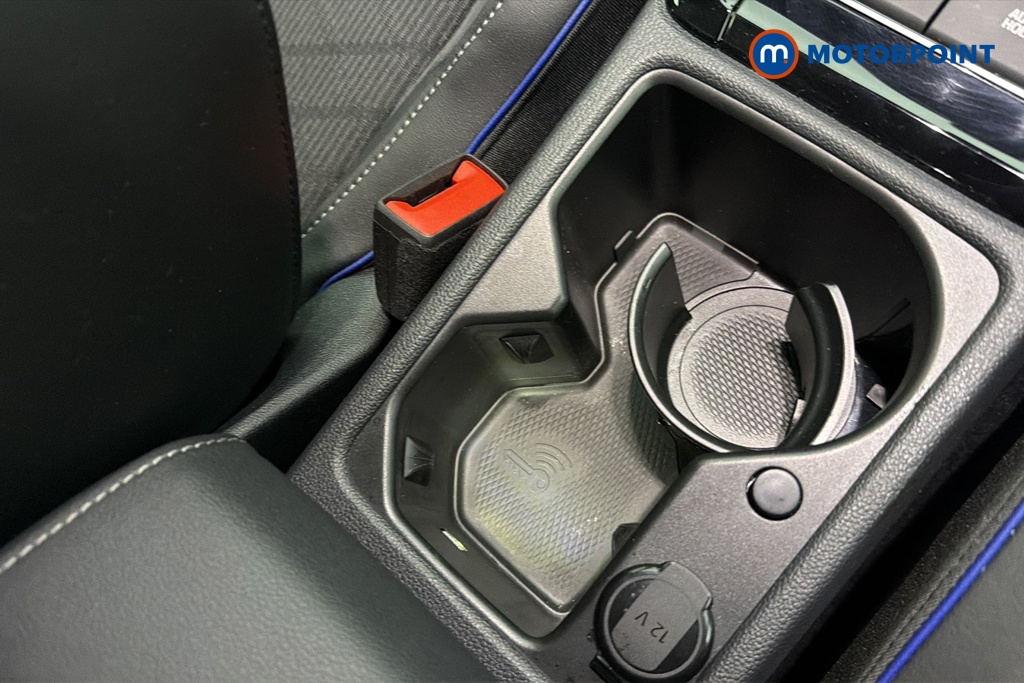 Volkswagen Golf Black Edition Manual Petrol Hatchback - Stock Number (1682260) - 16th supplementary image