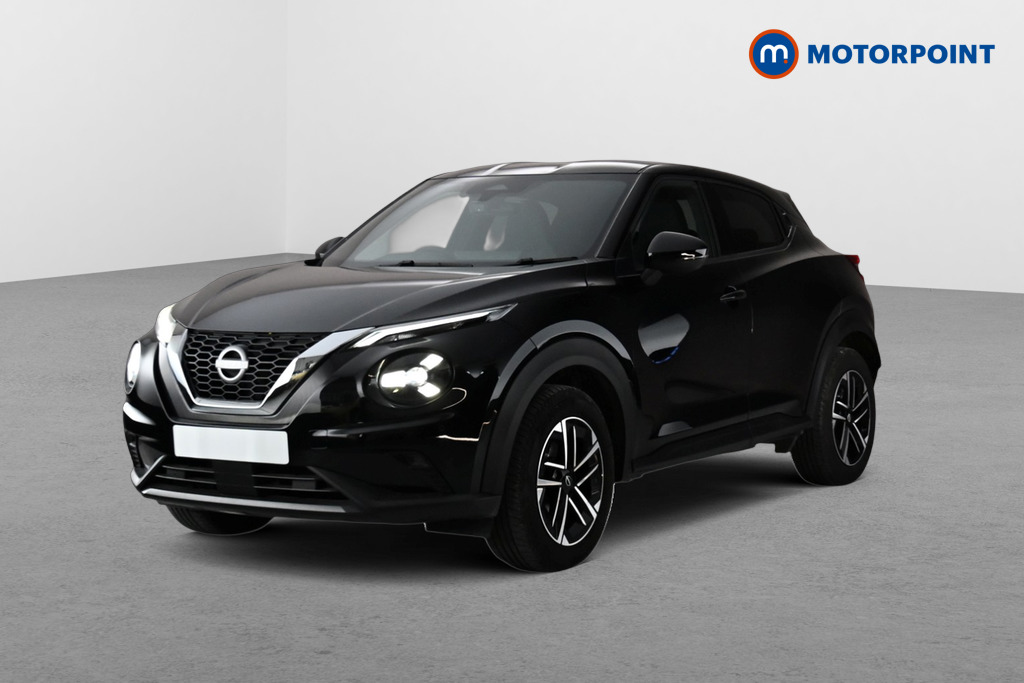 Nissan Juke N-Connecta Manual Petrol SUV - Stock Number (1682547) - Passenger side front corner